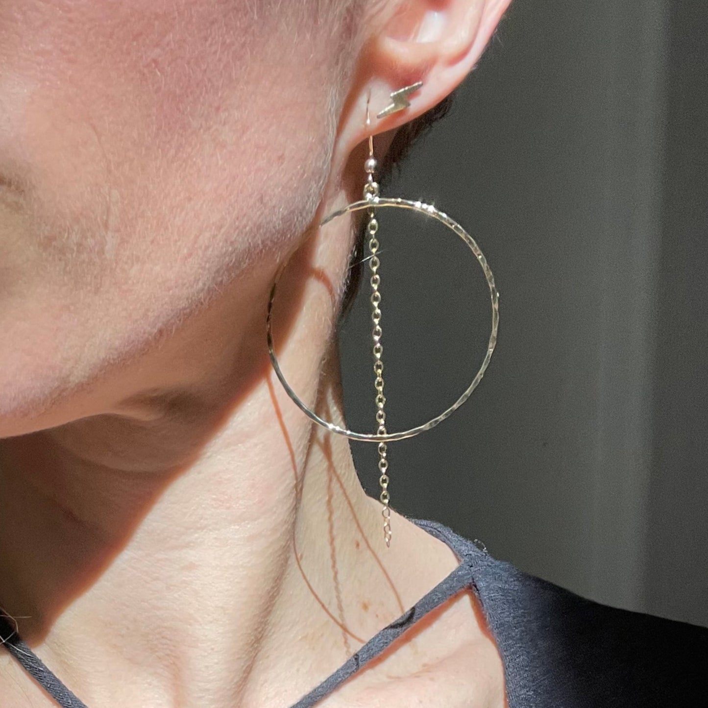 Leni Hoops